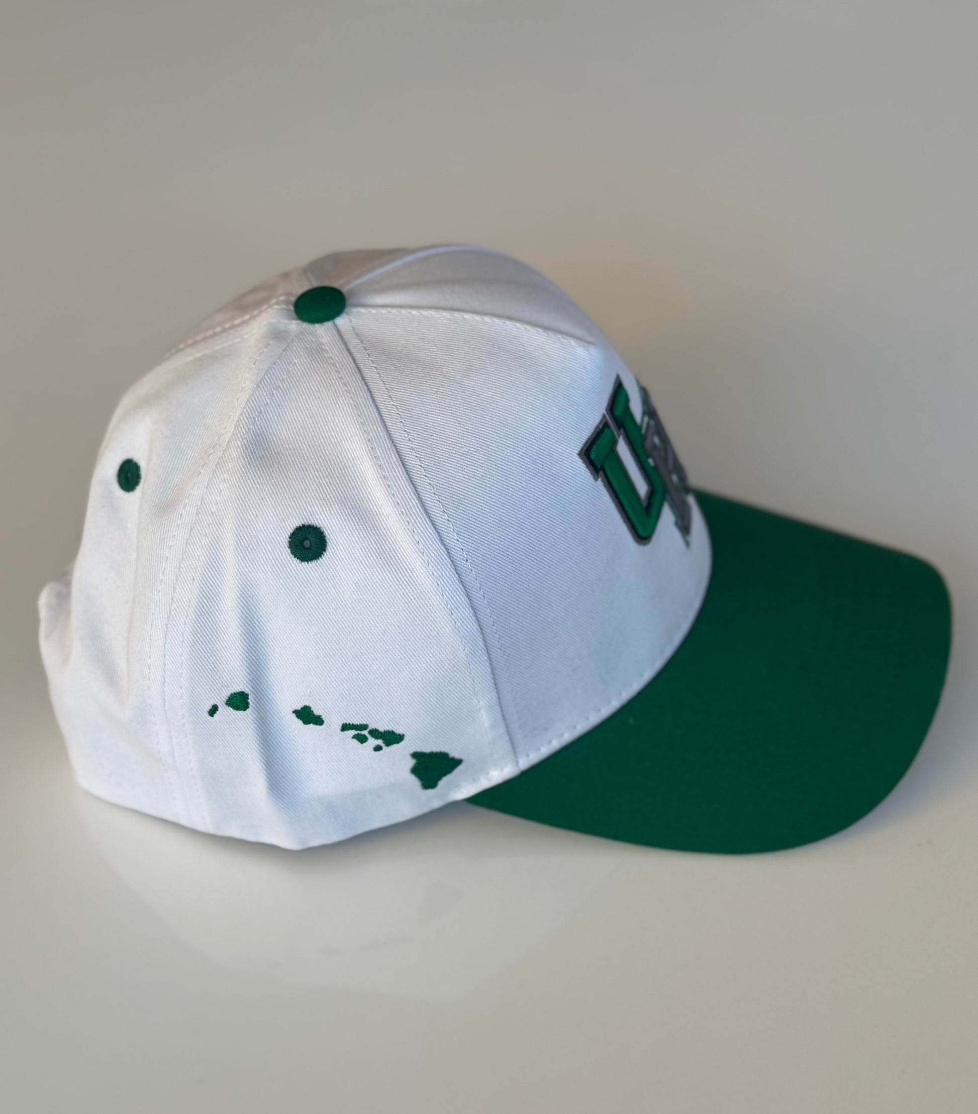UH hat (White)